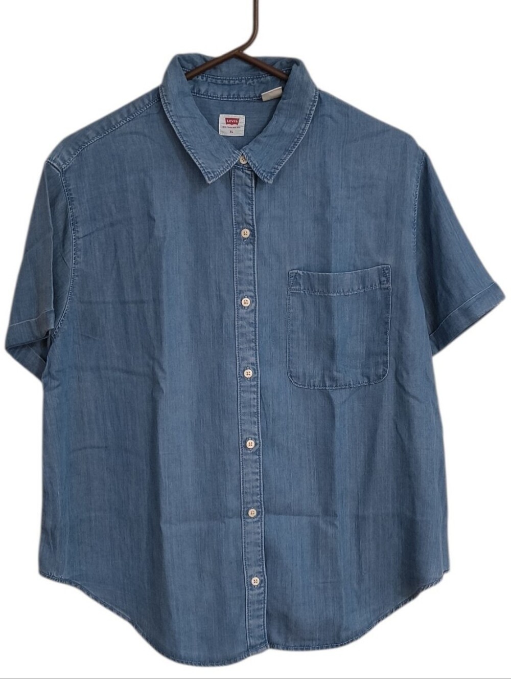 Levi's Short Sleeve Button Up Chambray Shirt- Denim Blue Color -Size XL